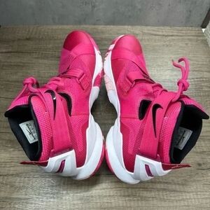 Nike LeBron Soldier 9 Zoom Think Pink Breast Cancer Womans Shoes". 